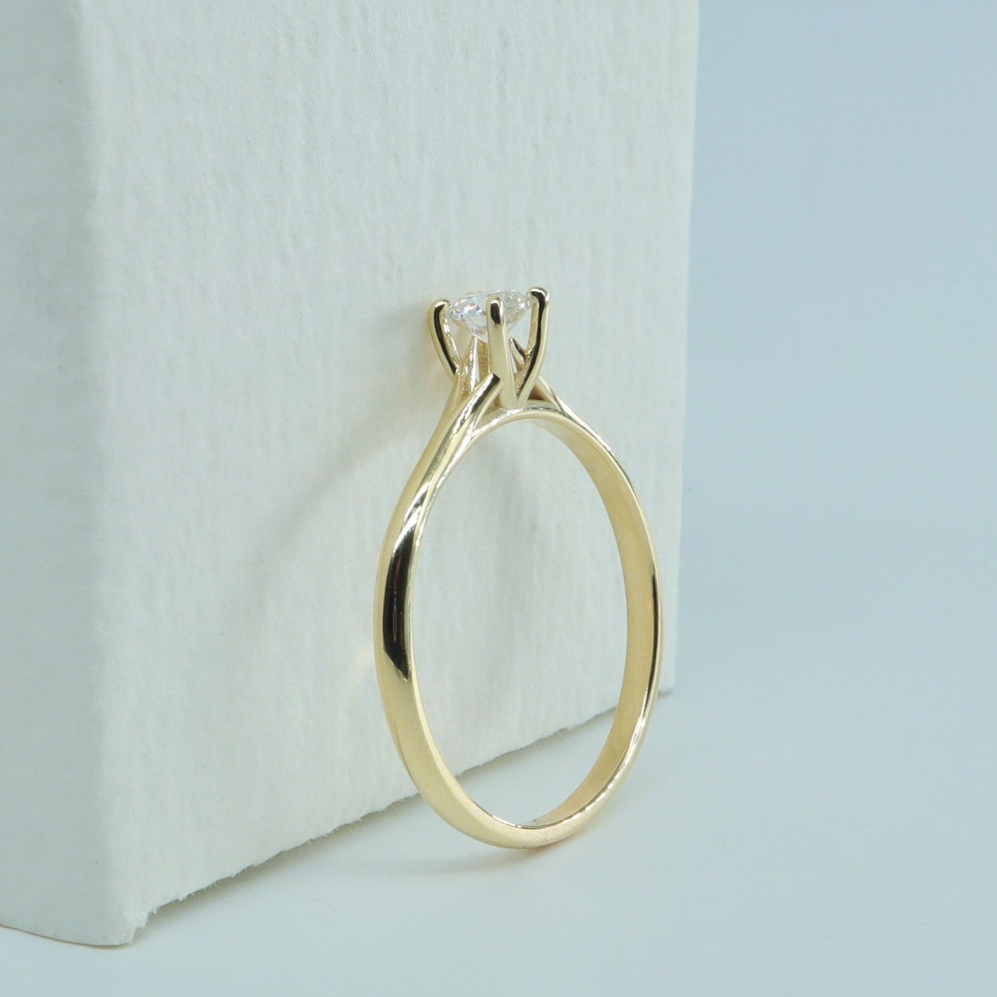 0,30ct Özel Tasarım Tektaş Yüzük