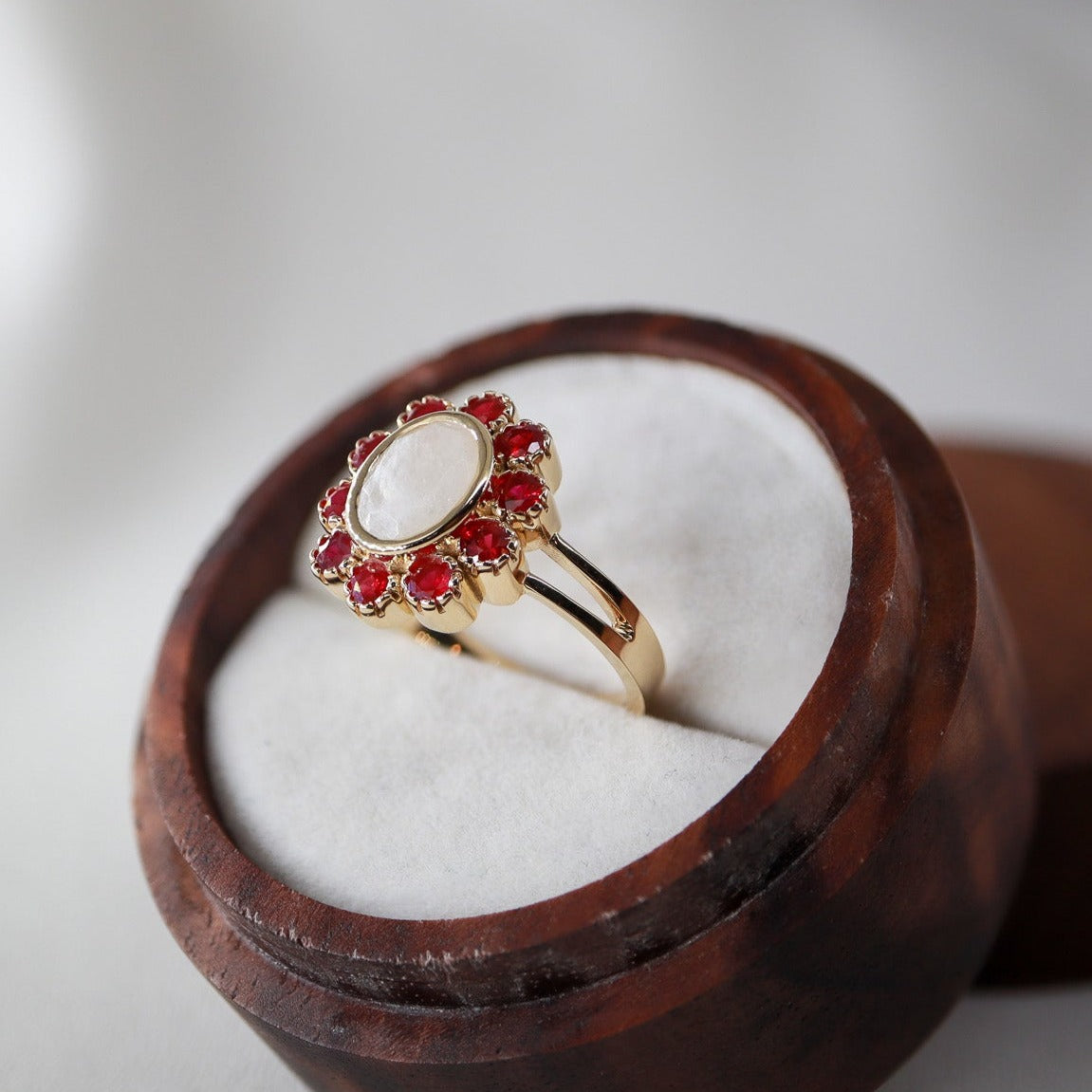 Moonstone & Yakut Vintage Yüzük