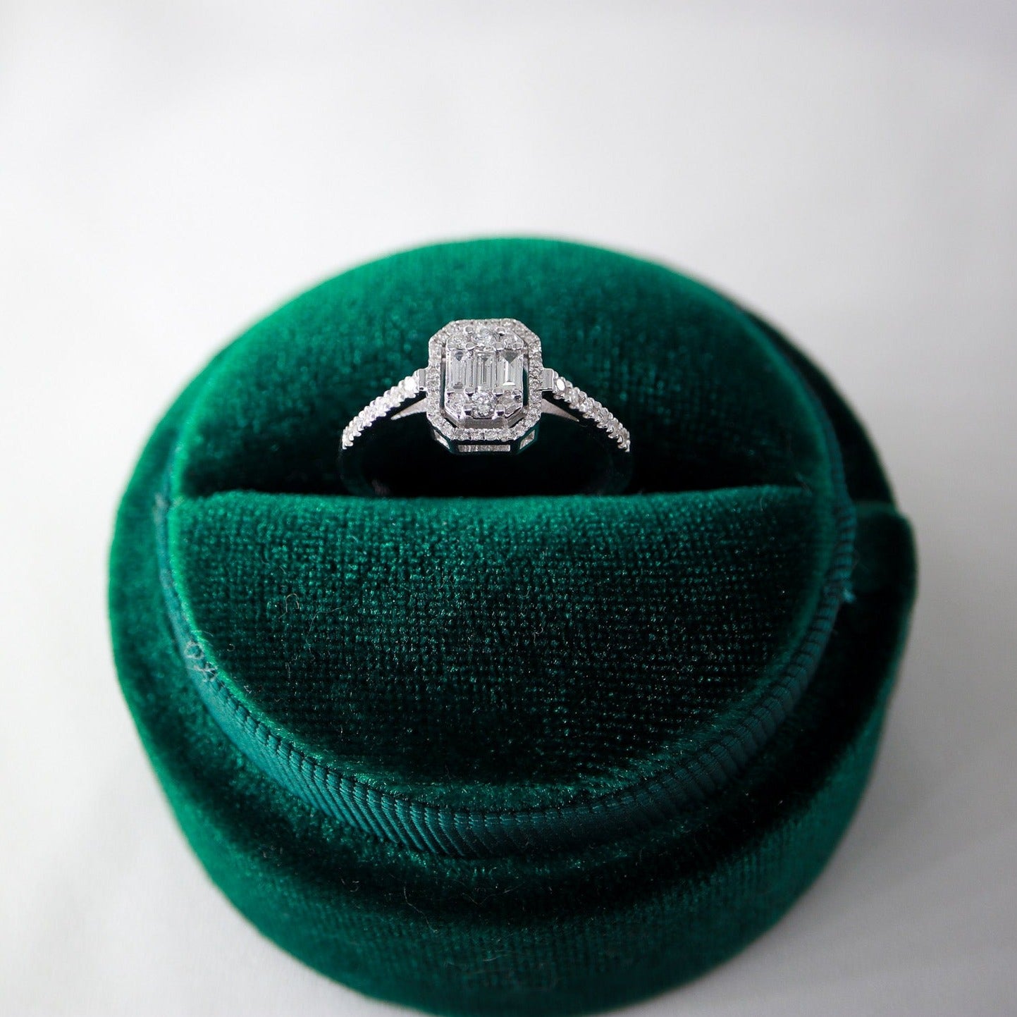 0,35ct Baget Pırlanta Yüzük