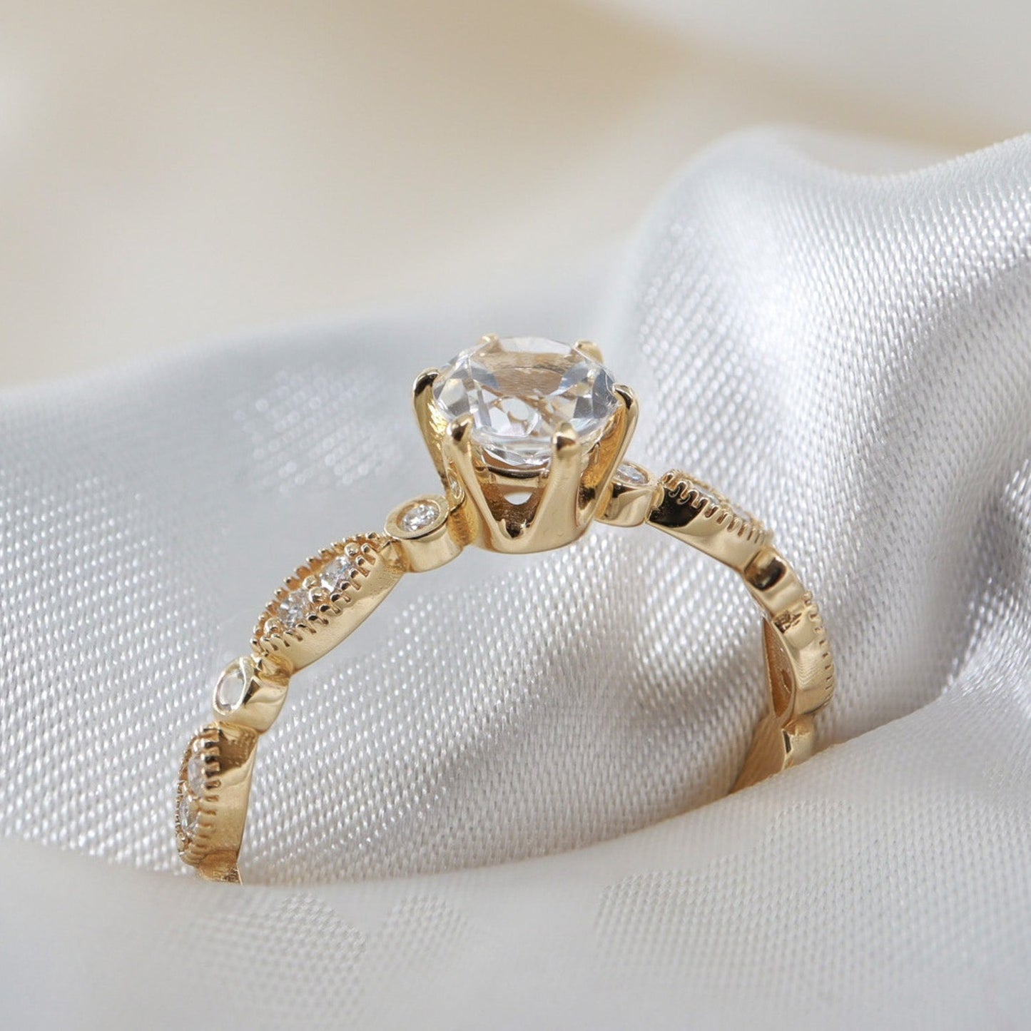 Vintage Beyaz Topaz & Pırlanta