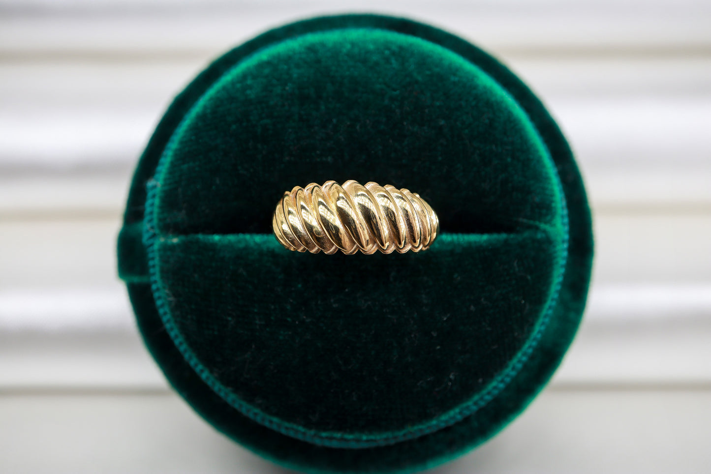 Kruvasan Model Yüzük