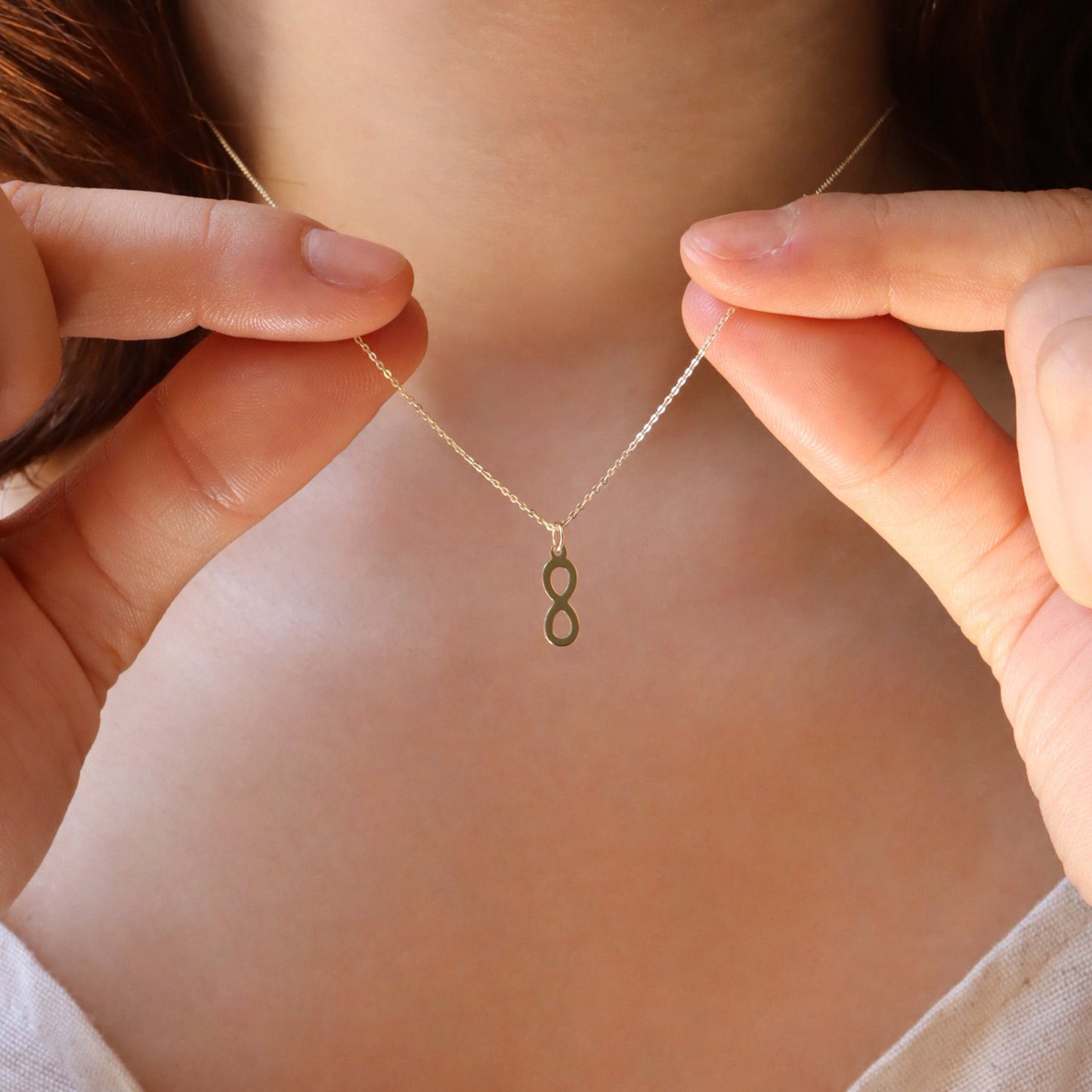 Sonsuzluk İşareti Altın Kolye