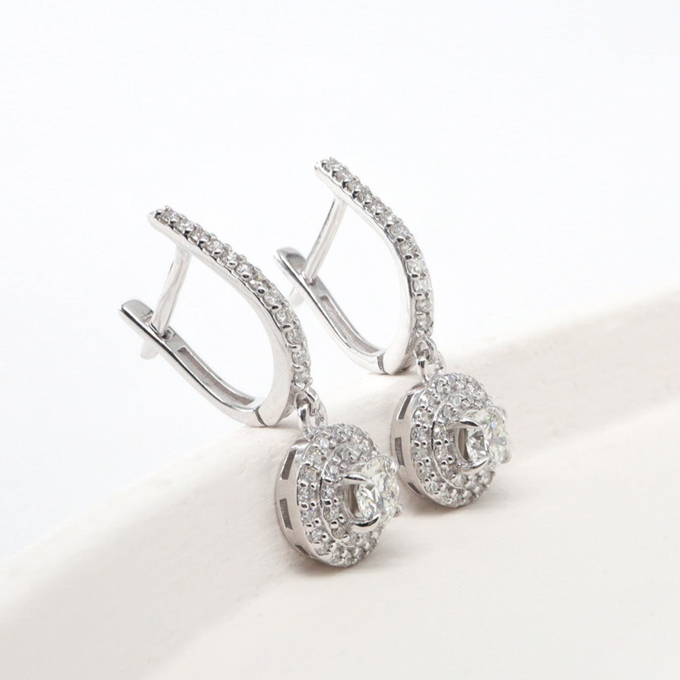 0,69ct Pırlanta Küpe