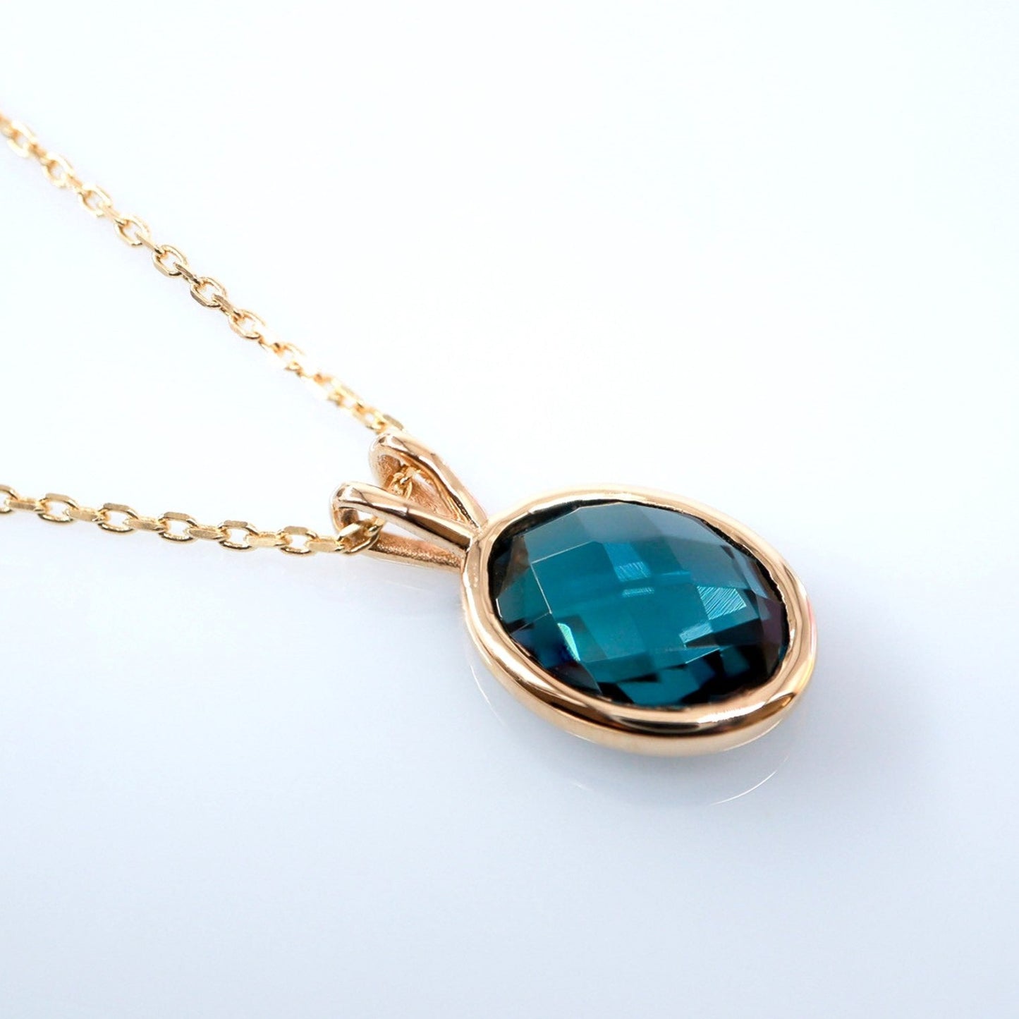London Topaz Taşlı Kolye