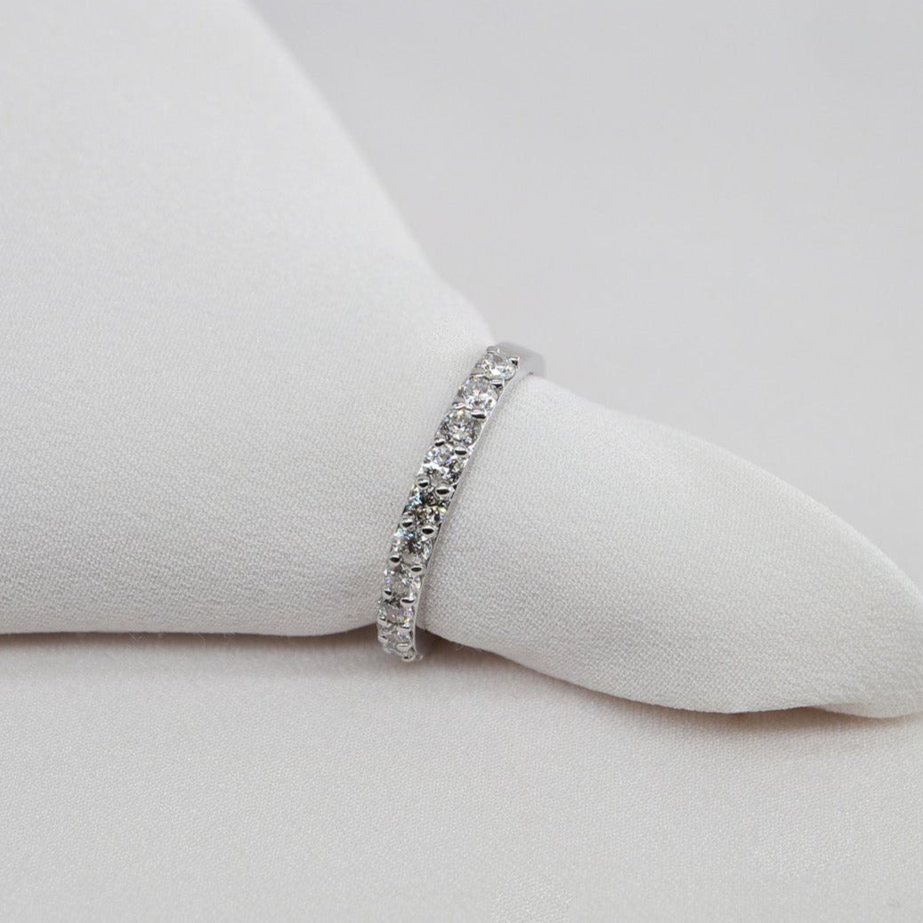 Yarım Tur Pırlanta Yüzük