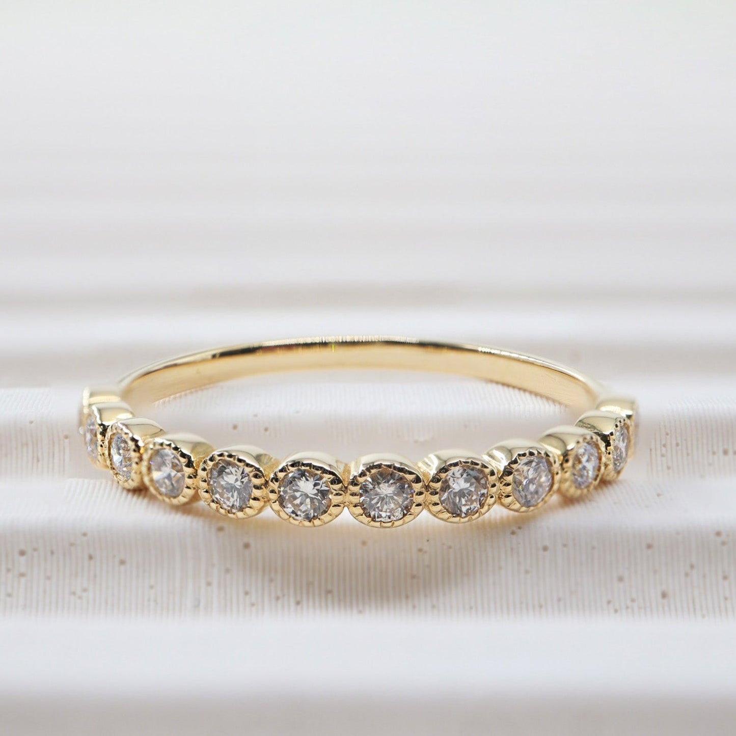 Minimal Vintage Yarım Tur Yüzük