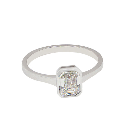 0,70ct Emerald Kesim Tektaş Pırlanta