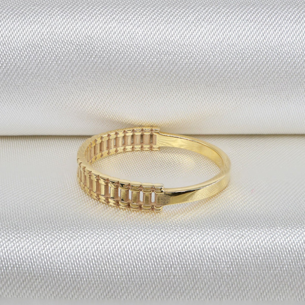 Tasarım Minimal Yüzük