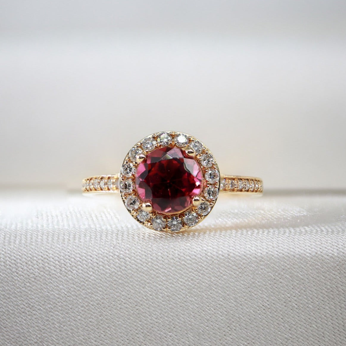 Pembe Turmalin & Pırlanta