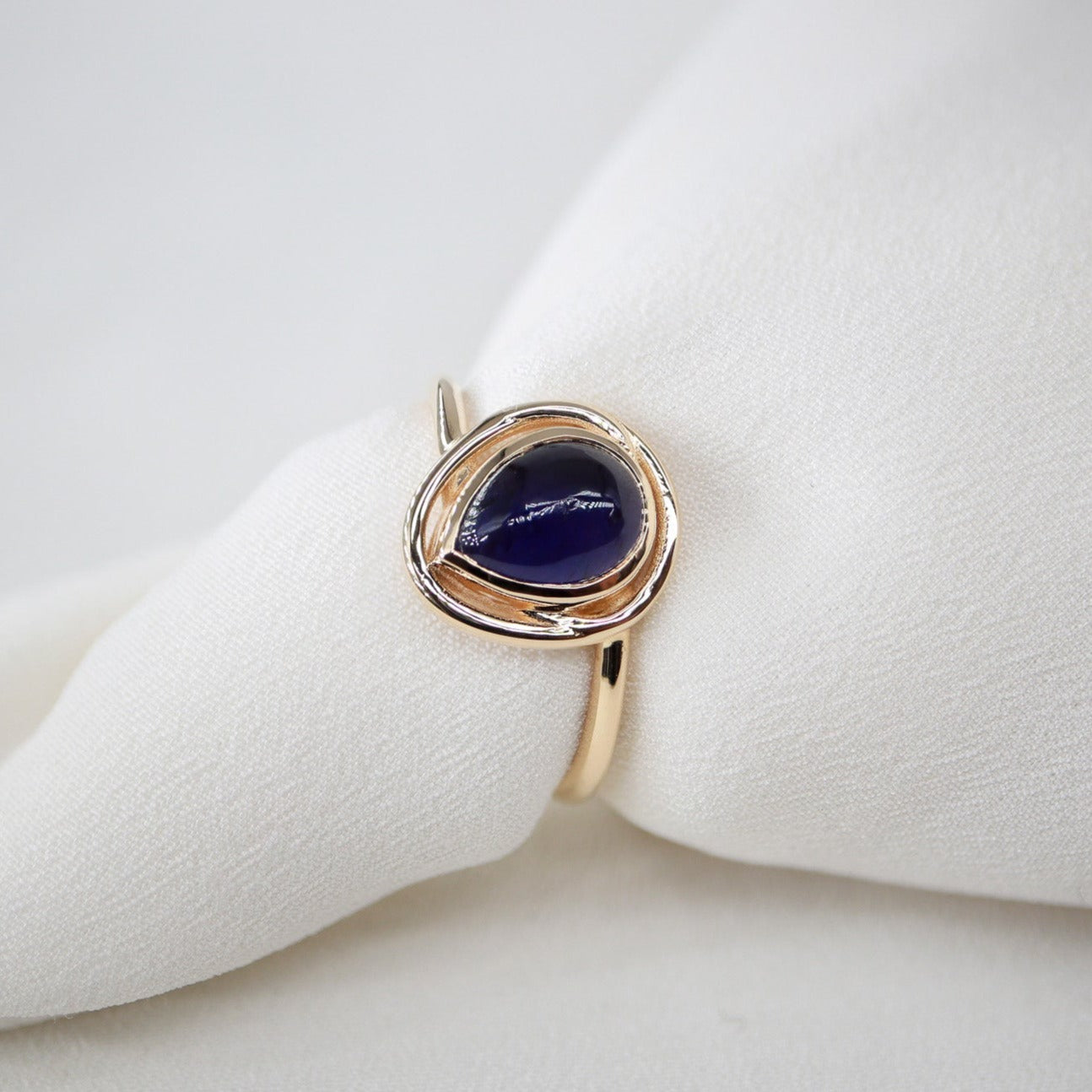 Damla İolite Taşlı Tasarım Yüzük