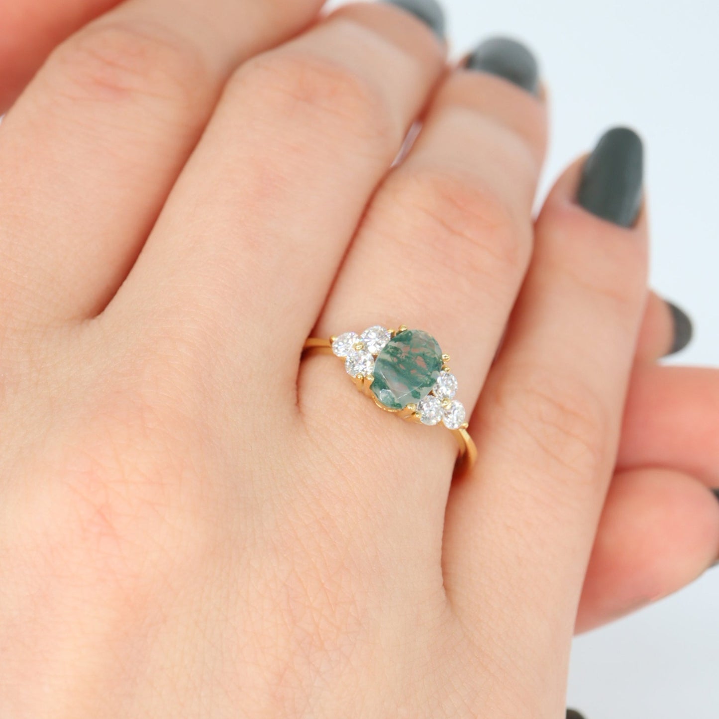 Oval Moss Agate & Yuvarlak Pırlantalı Yüzük