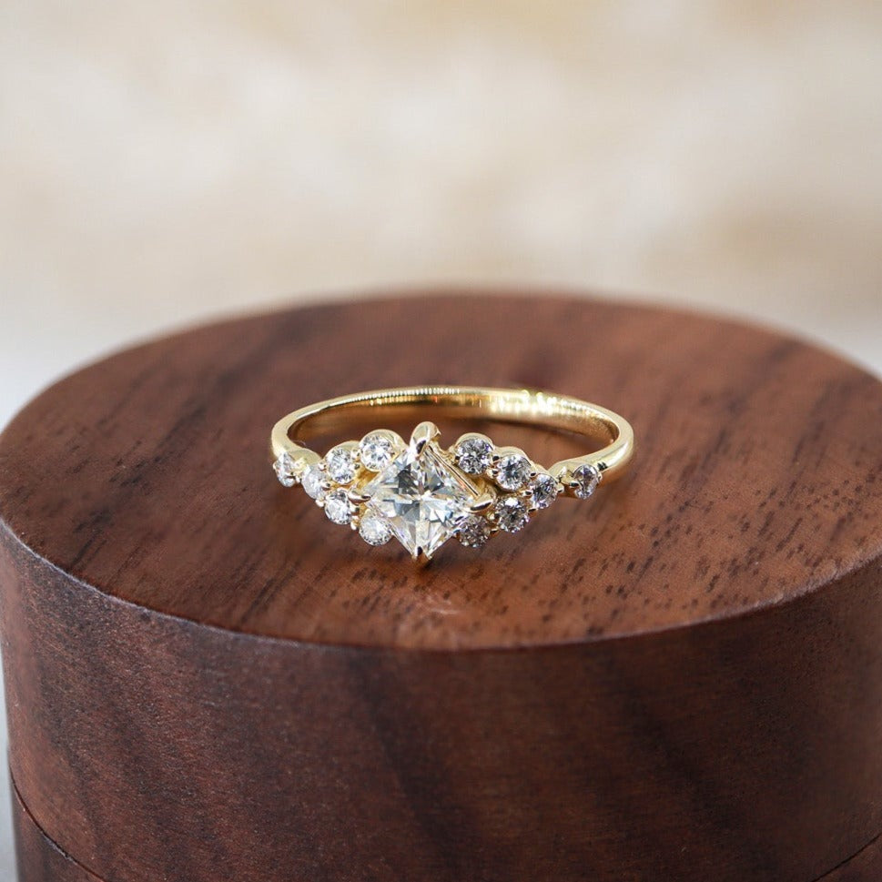 0,60ct Prenses Kesim Pırlanta Vintage Yüzük