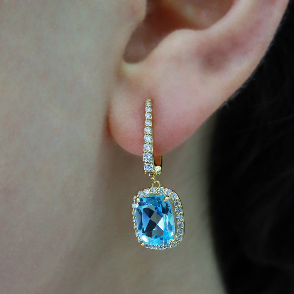 Cushion Kesim Mavi Topaz & Pırlanta Küpe