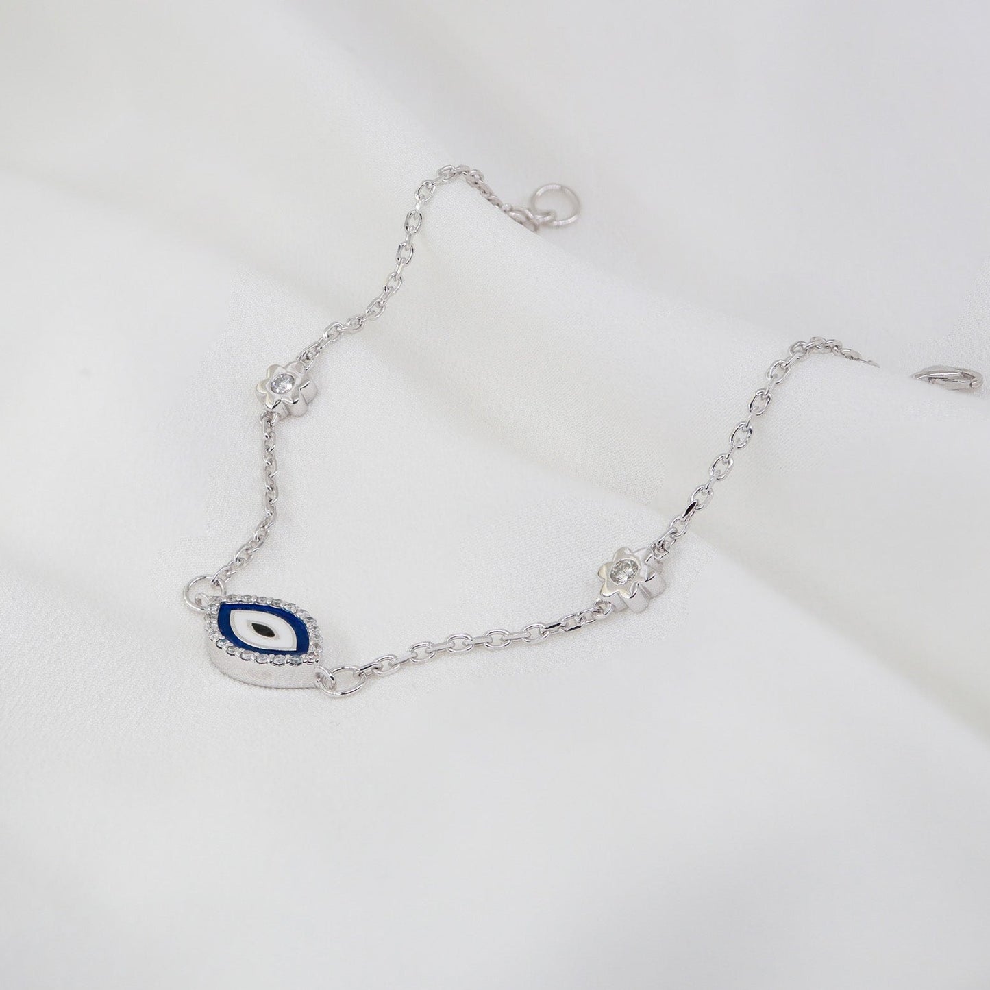 Mineli Nazar Boncuklu Pırlanta Bileklik