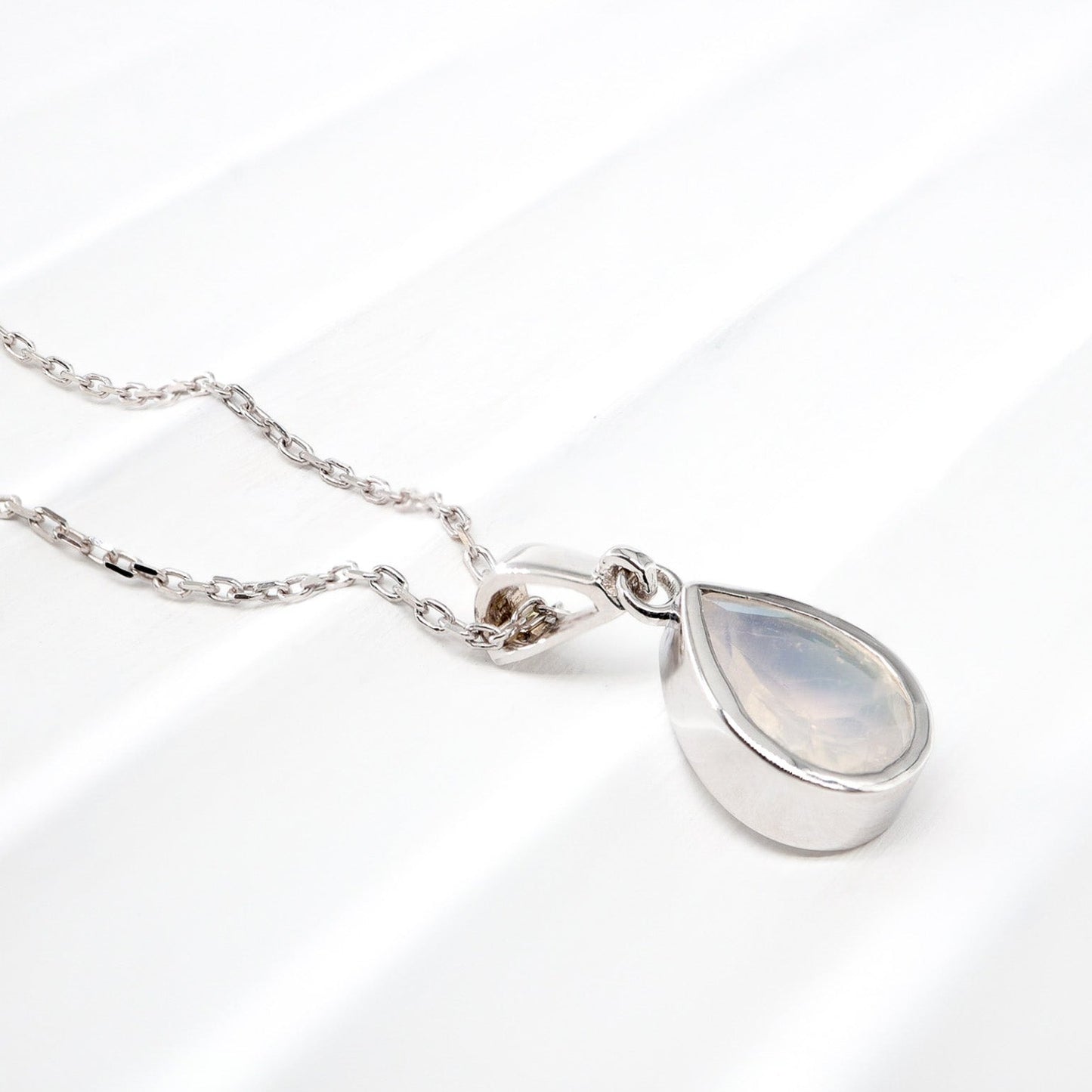 Doğum Ayı Taşı Moonstone Kolye (Haziran)