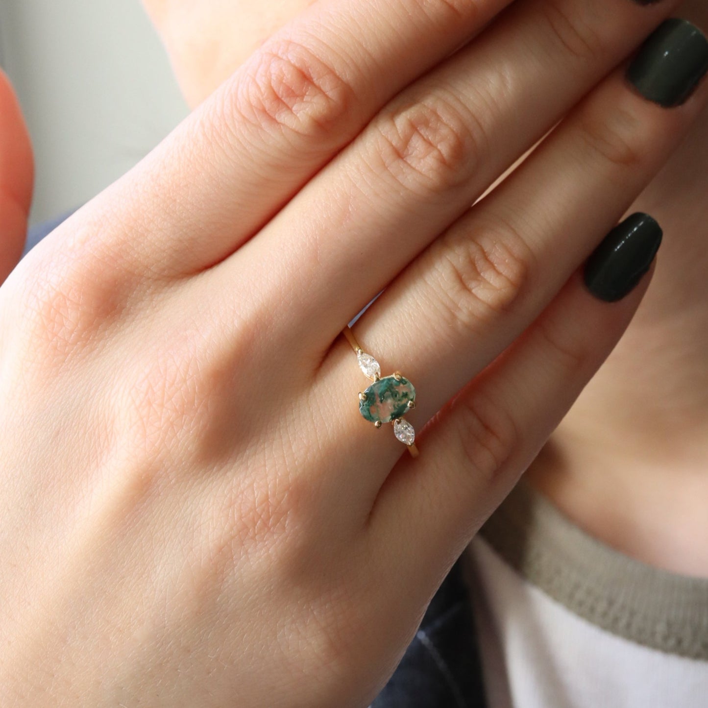 Oval Moss Agate & Markiz Pırlantalı Yüzük