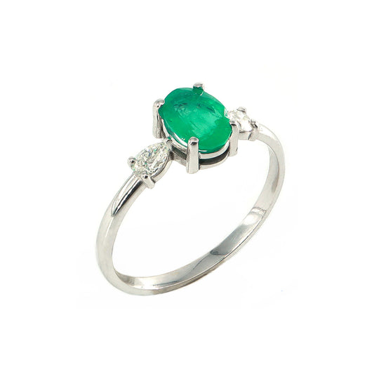 Oval Zümrüt & Damla Pırlanta