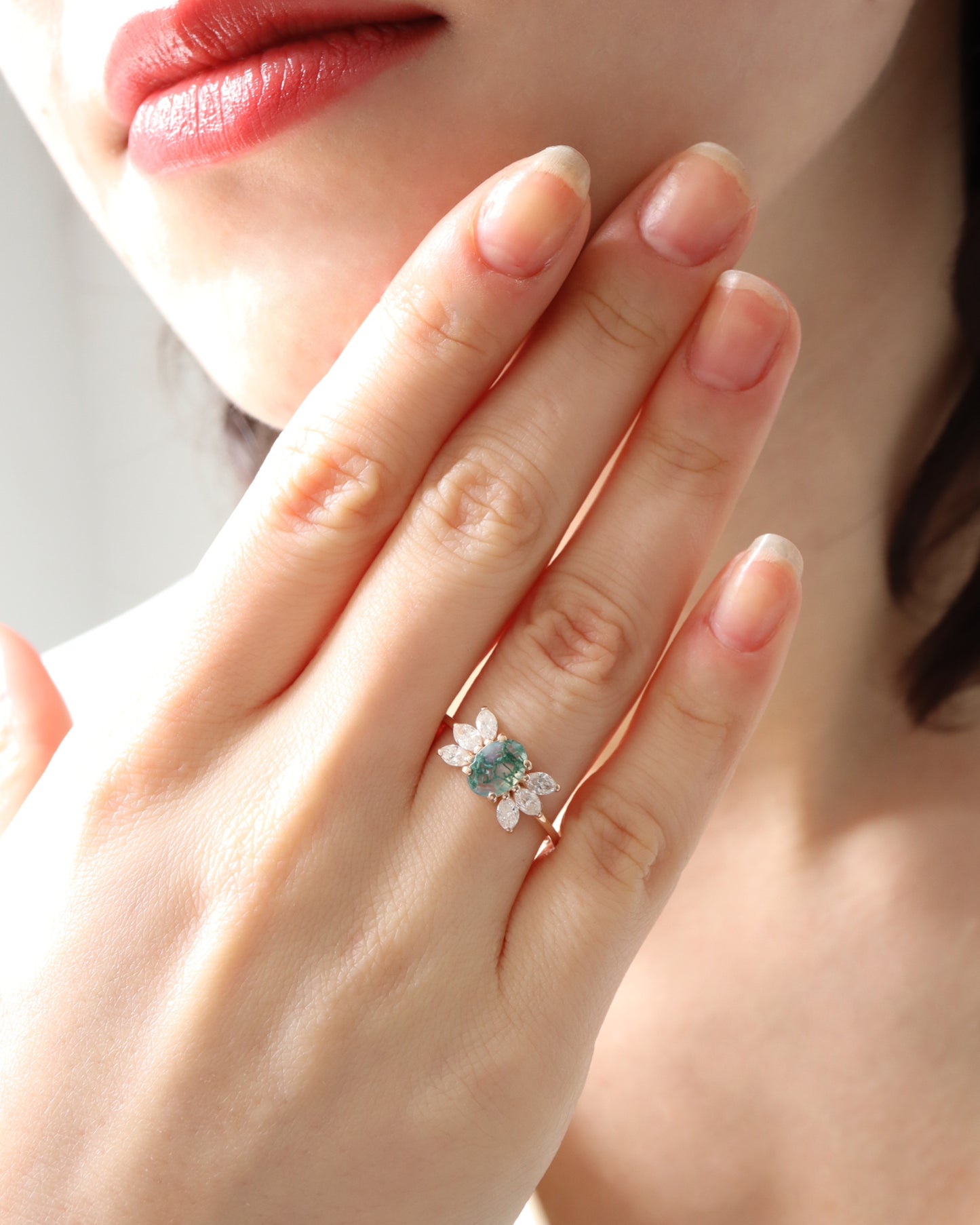 Oval Moss Agate & Markiz Pırlanta Yüzük