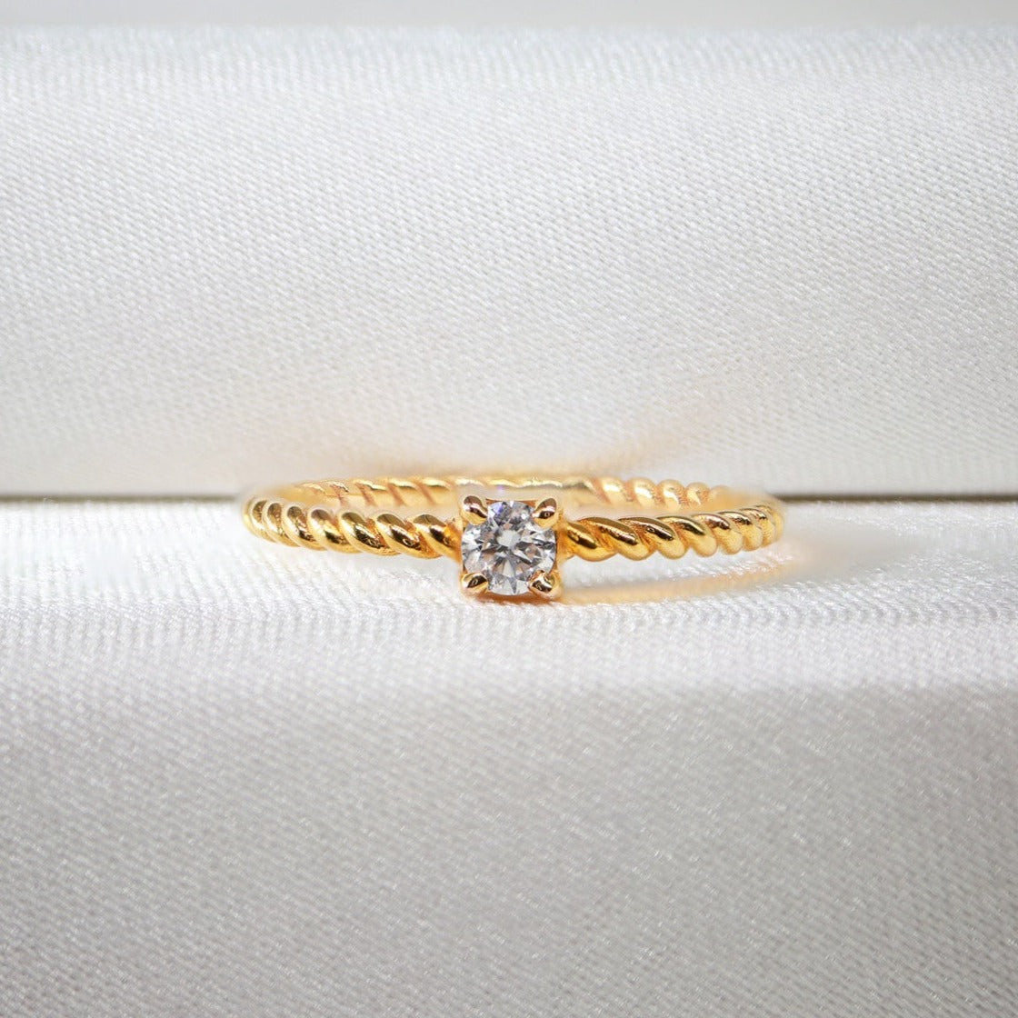 Burgulu Tektaş Yüzük