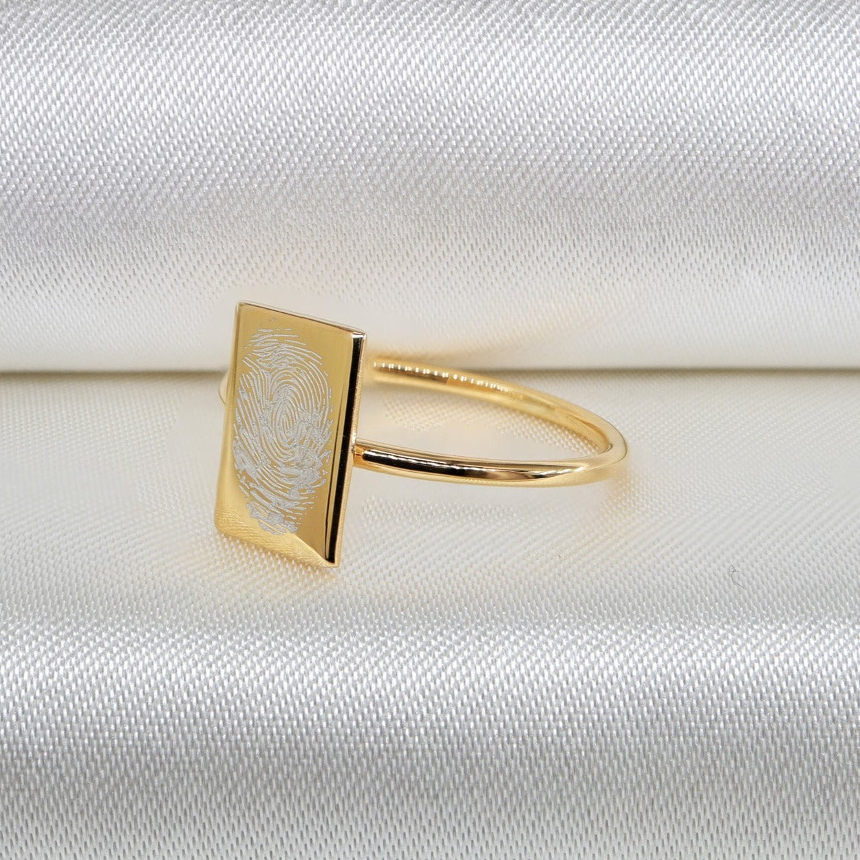 Kişiselleştirilmiş Parmak İzli Yüzük