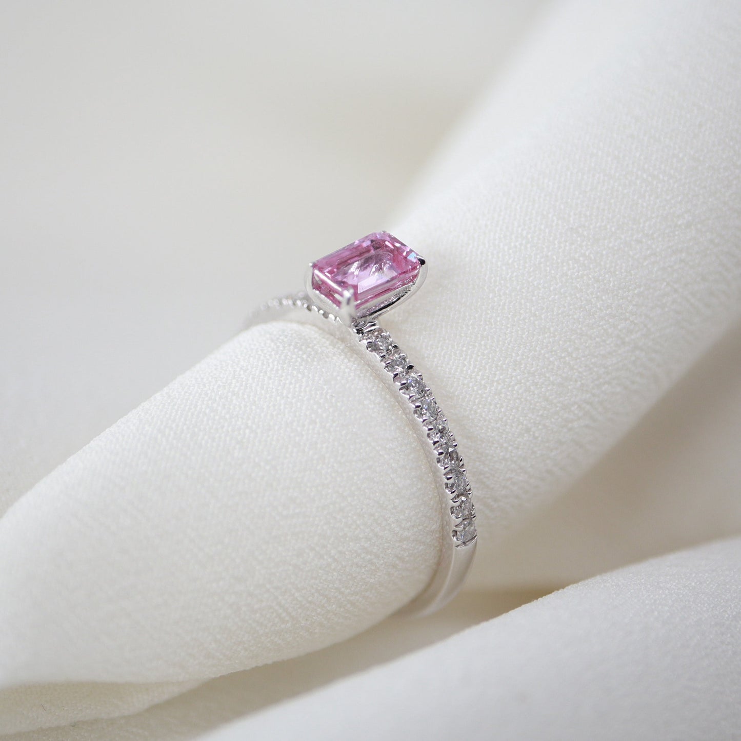 Emerald Pembe Safir & Pırlanta