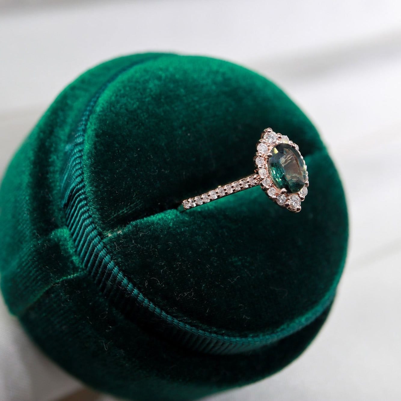 Oval Safir & Pırlanta Vintage Yüzük