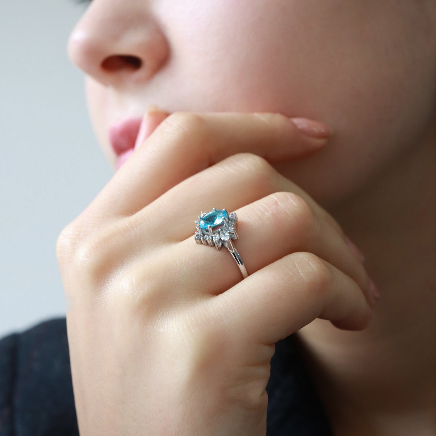 Oval Aquamarin & Markiz Pırlanta