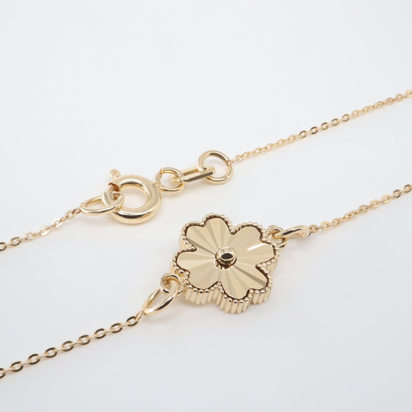 Yonca Altın Bileklik