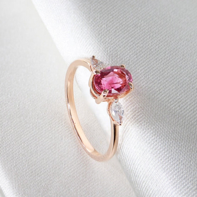 Oval Pembe Turmalin & Markiz Pırlanta