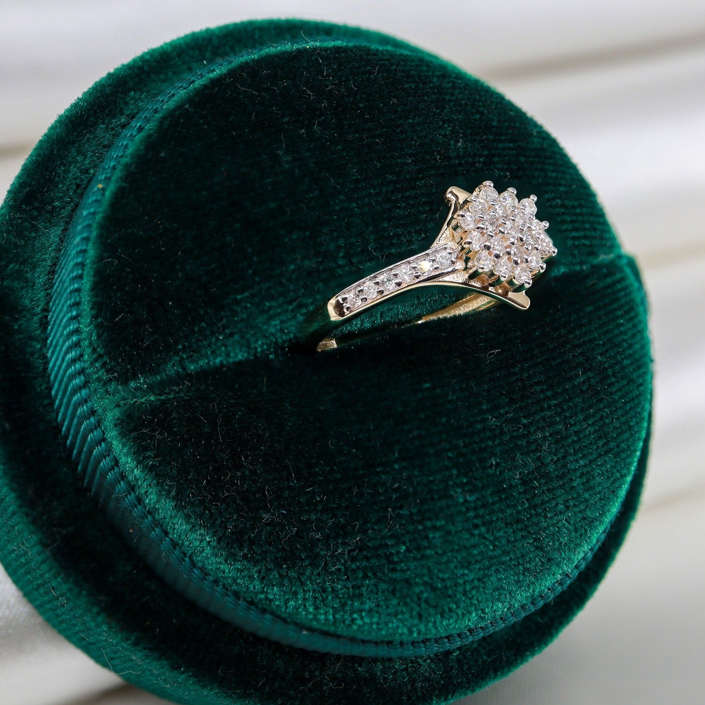 Pırlanta Nişan Yüzüğü