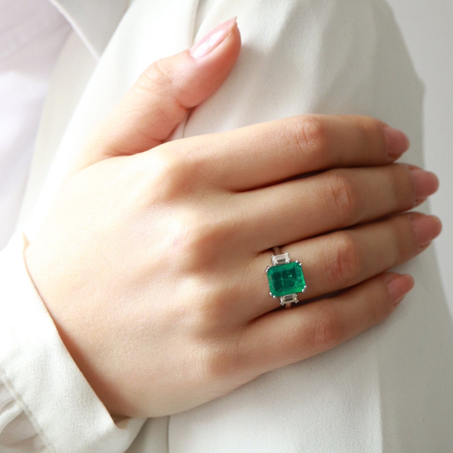 0,40ct Emerald Cut Baget Pırlantalı & Zümrüt Yüzük