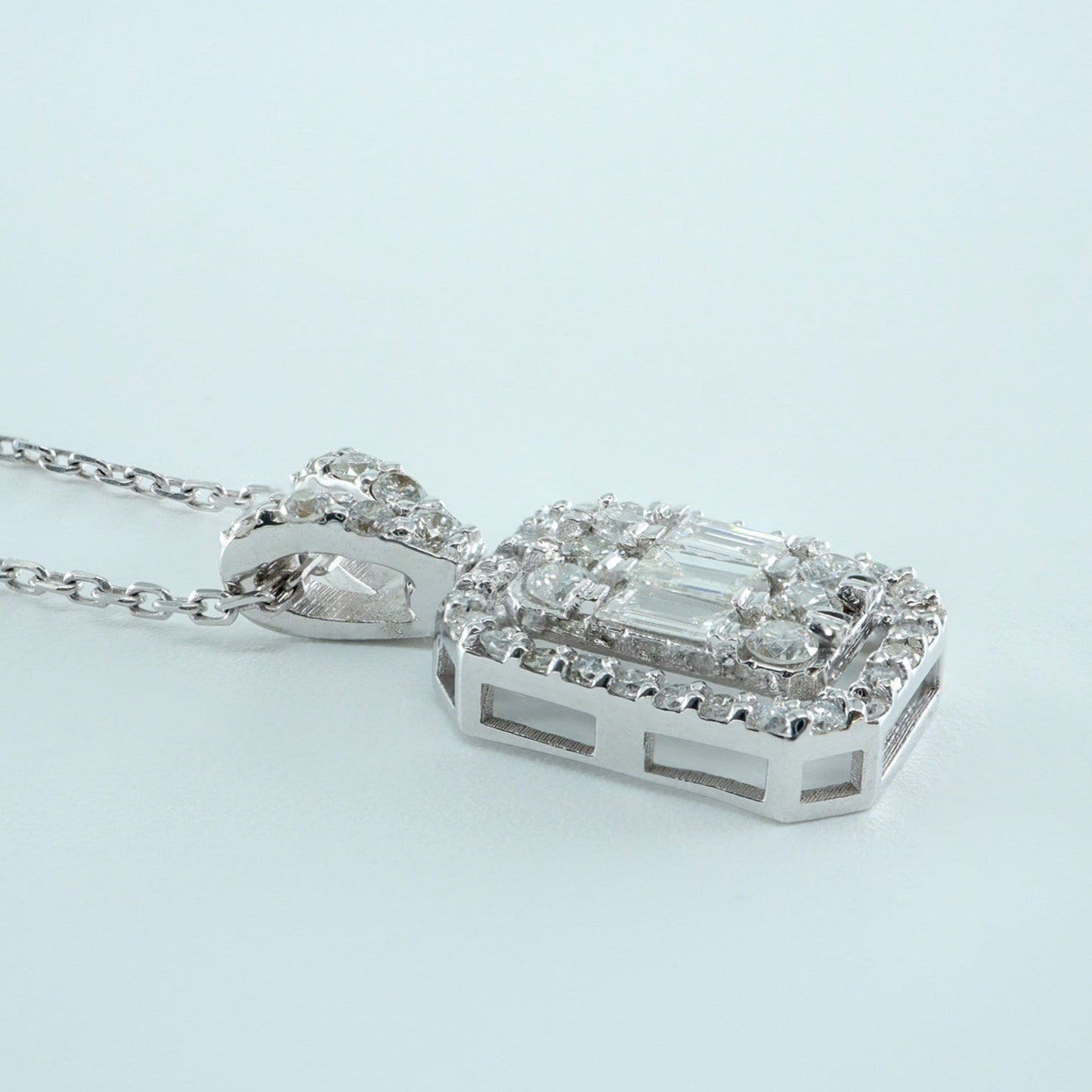 0,50ct Pırlanta Baget Kolye