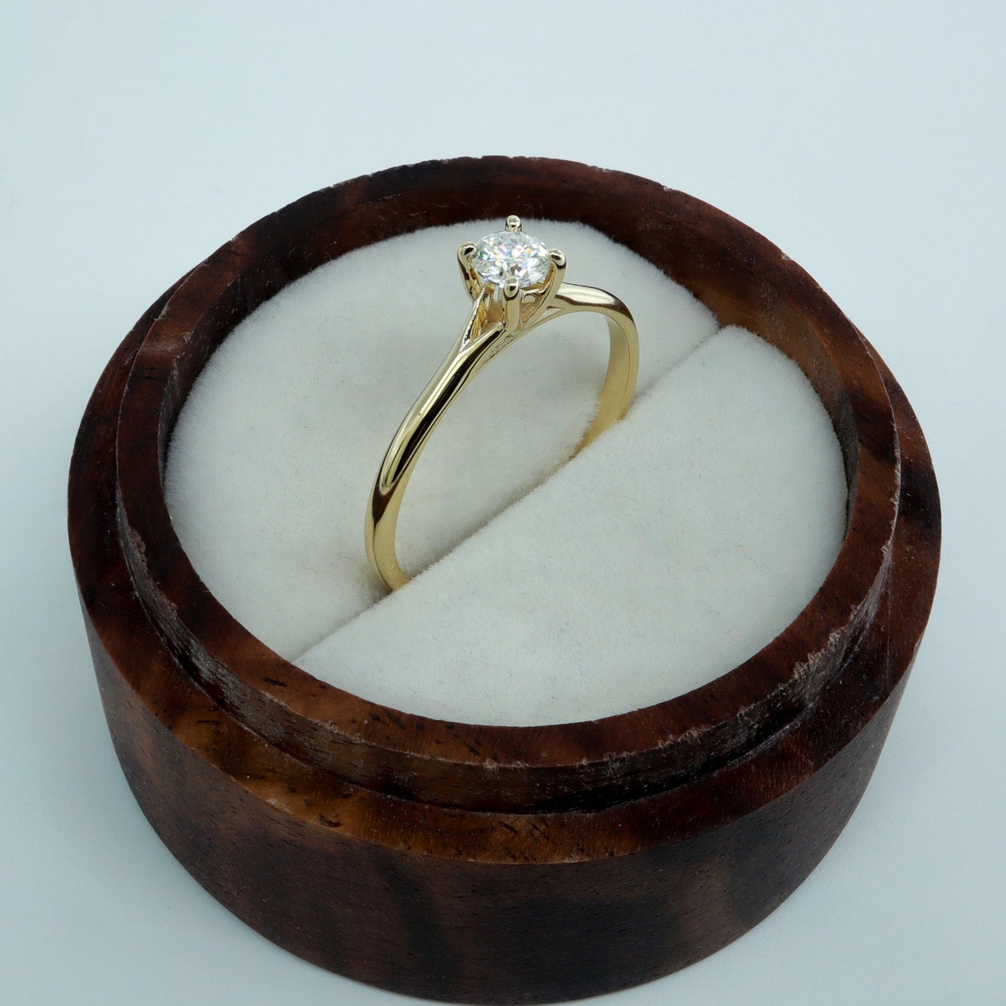 0,30ct Özel Tasarım Tektaş Yüzük