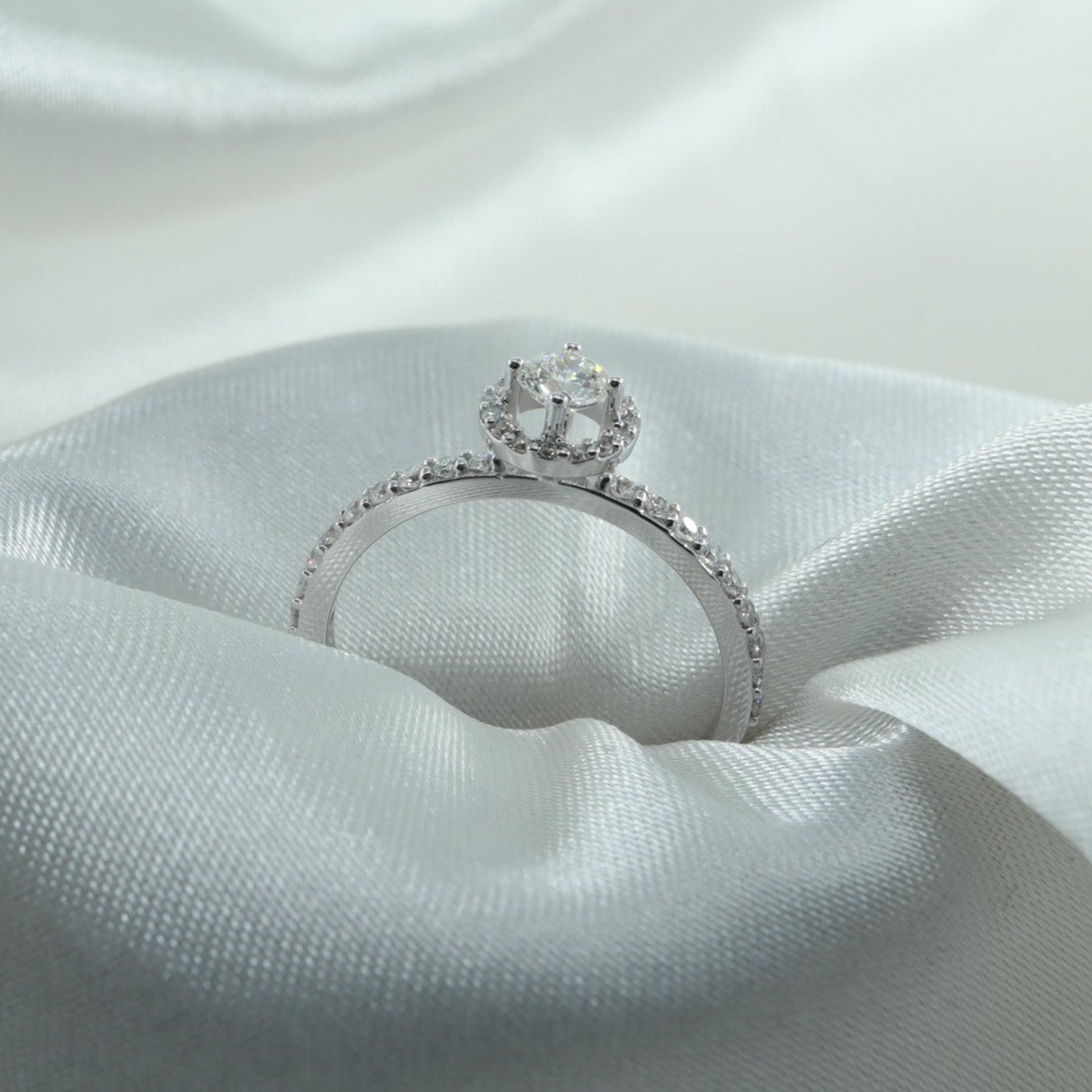 0,40ct Yuvarlak Tektaş Pırlanta