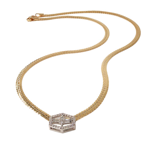 0,30ct Balık Sırtı Zincirli Pırlanta Baget Kolye