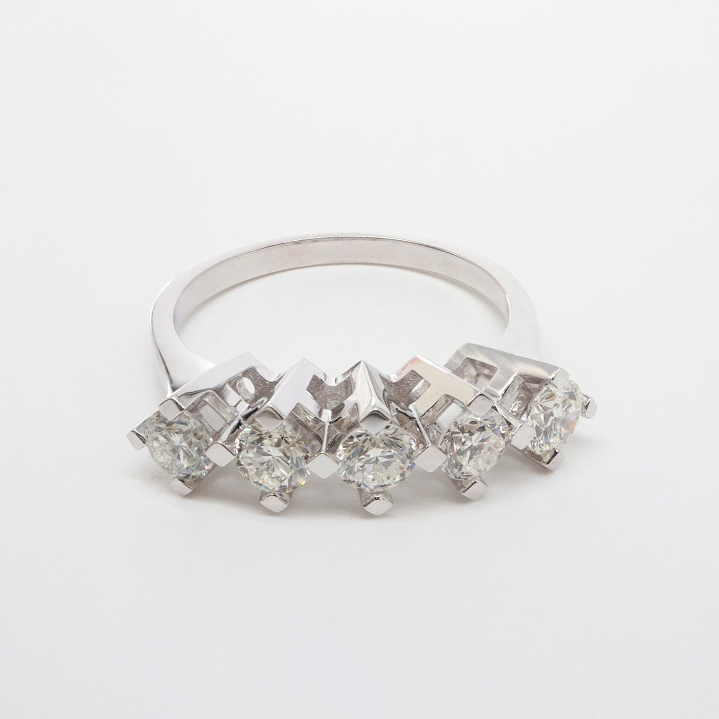 0,90ct 5 Taş Yüzük