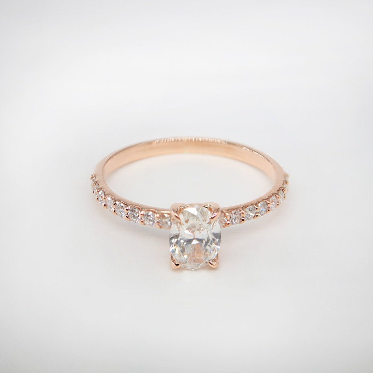 0,70ct Oval Taşlı Pırlanta Yüzük