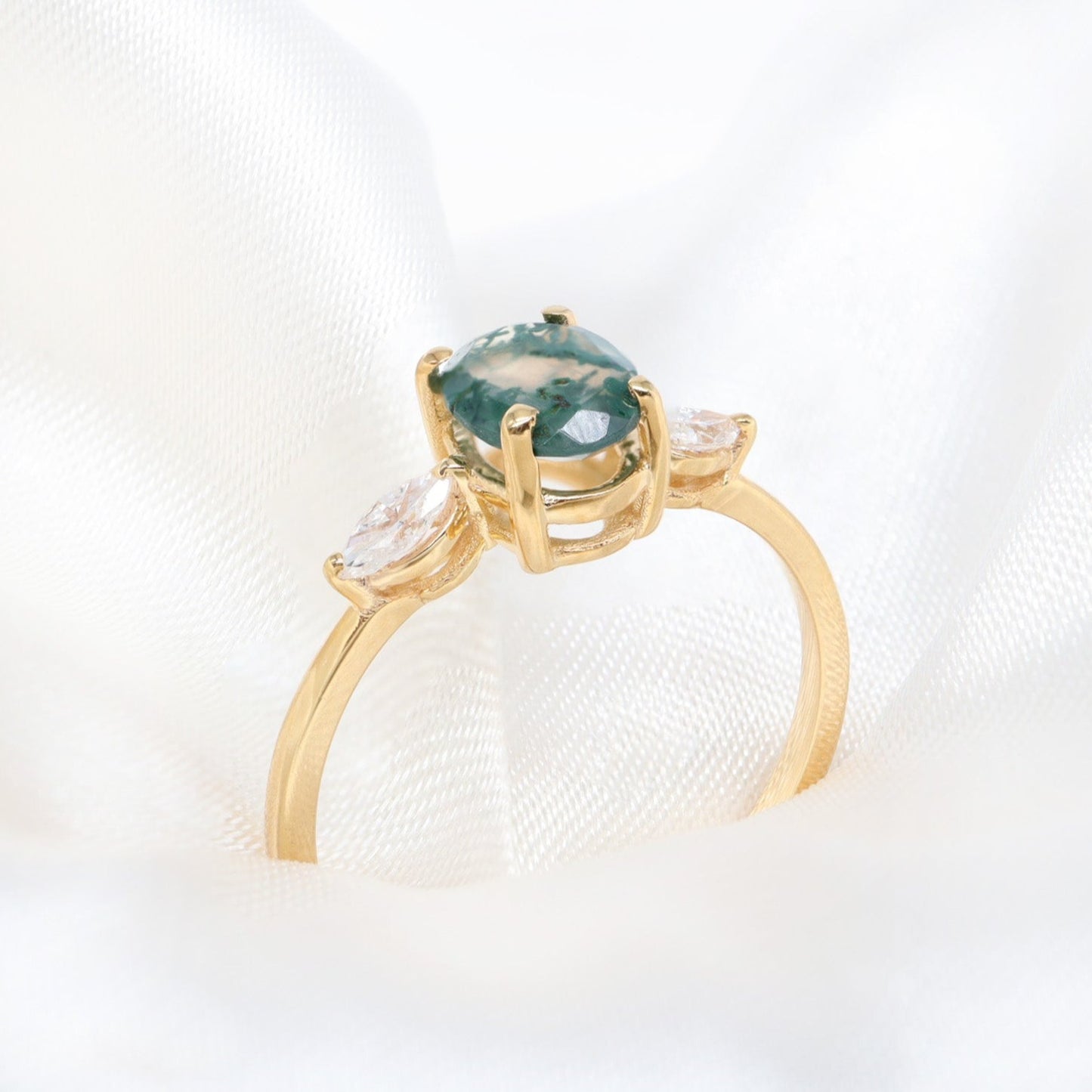 Oval Moss Agate & Markiz Pırlantalı Yüzük