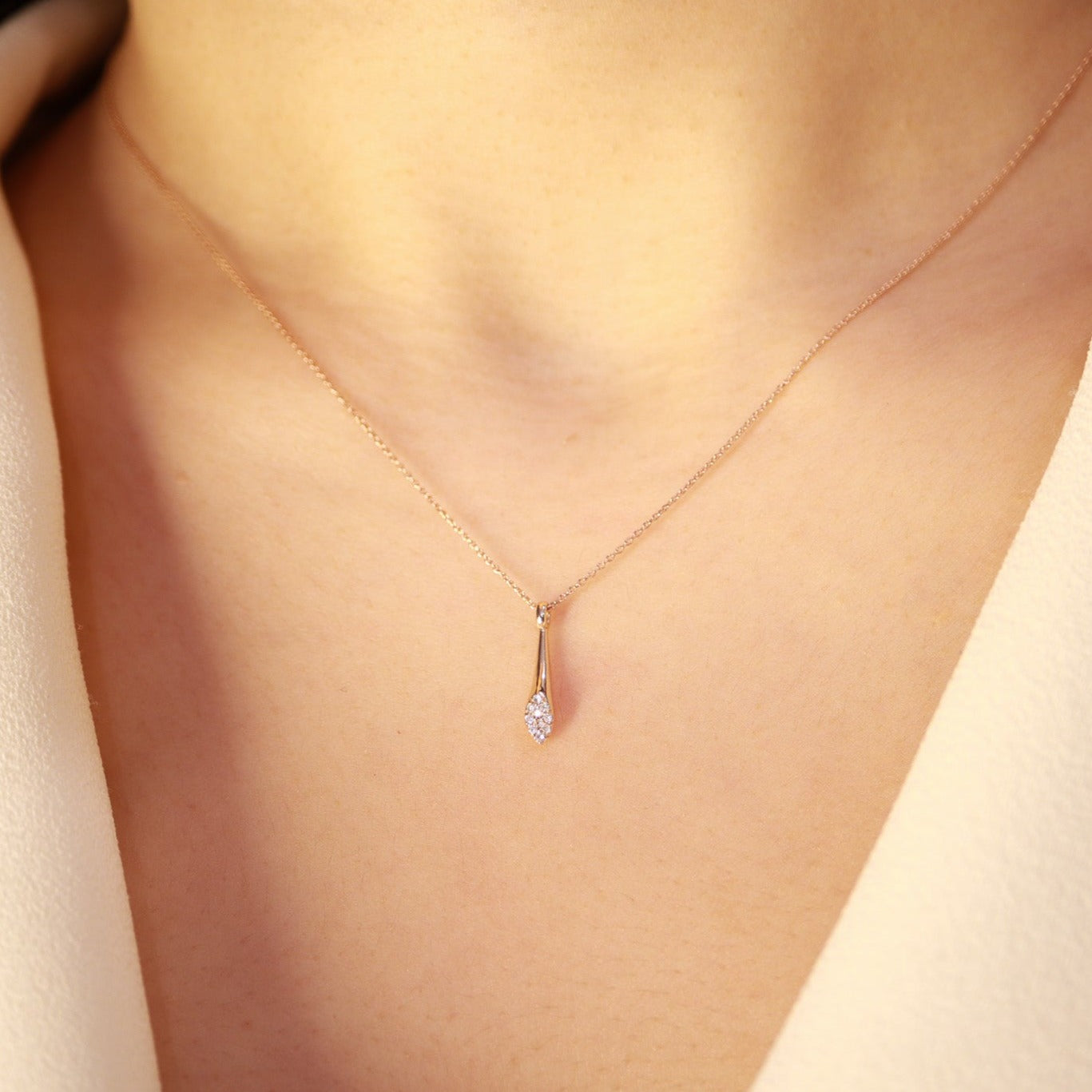 Minimal Pırlantalı Kolye