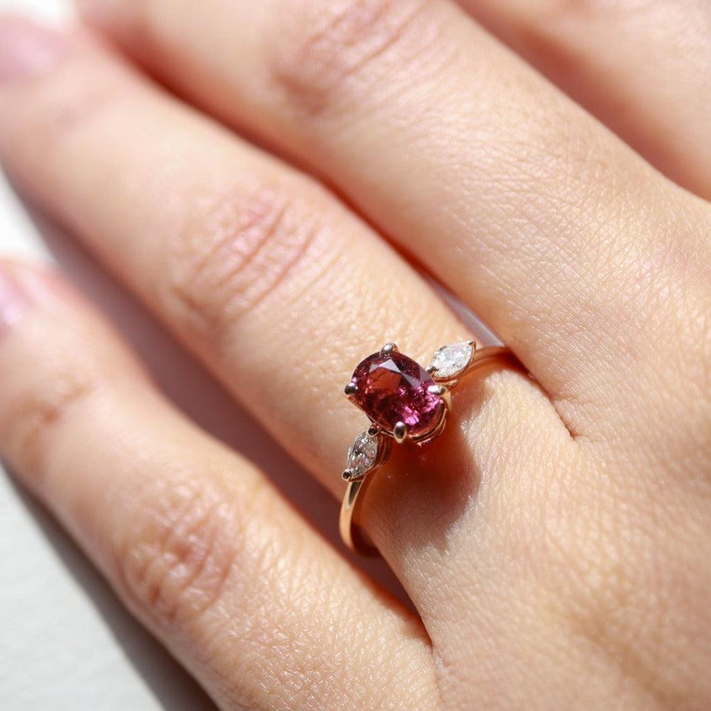 Oval Pembe Turmalin & Markiz Pırlanta