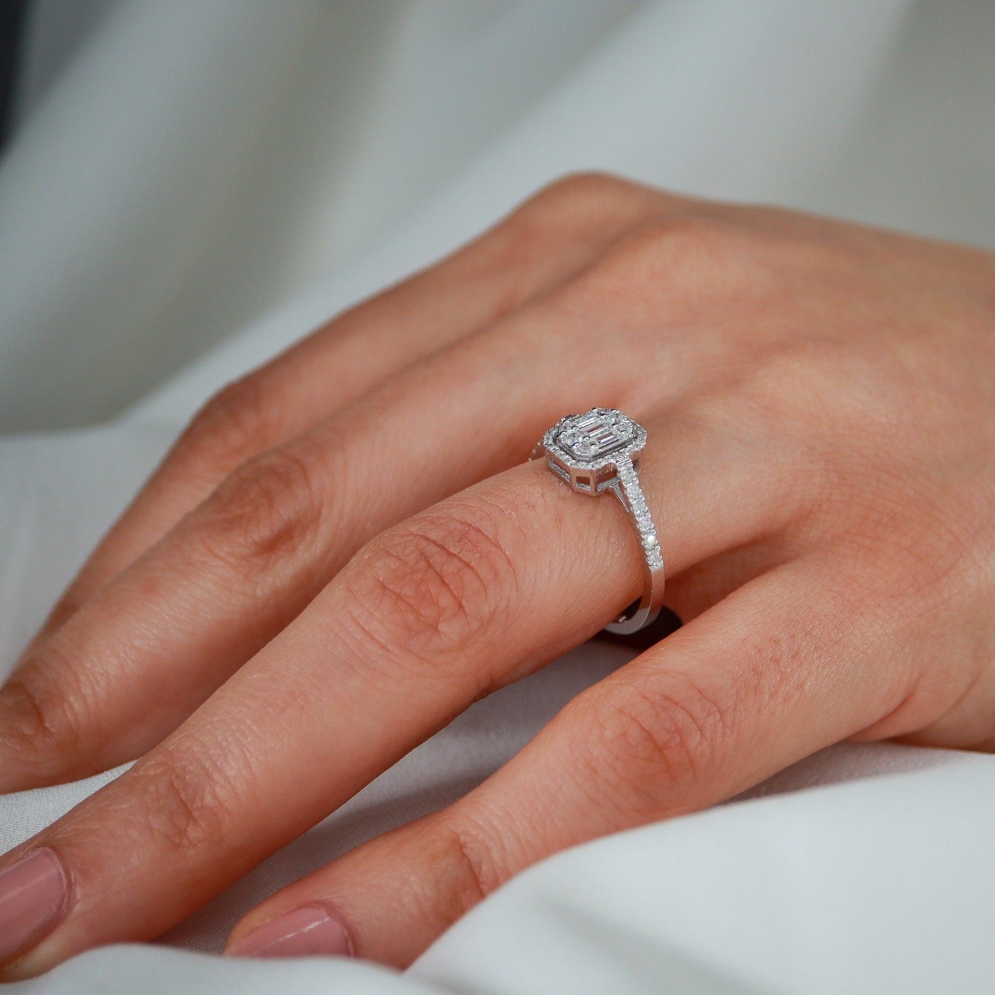 0,35ct Baget Pırlanta Yüzük