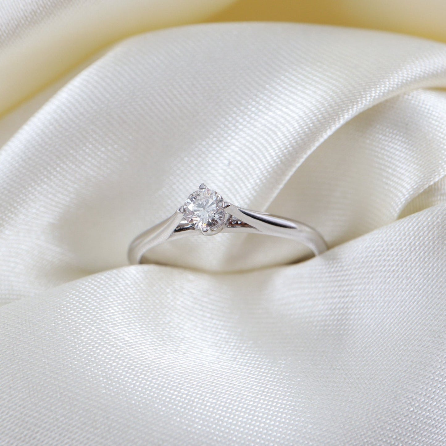 0,18ct Tektaş Yüzük