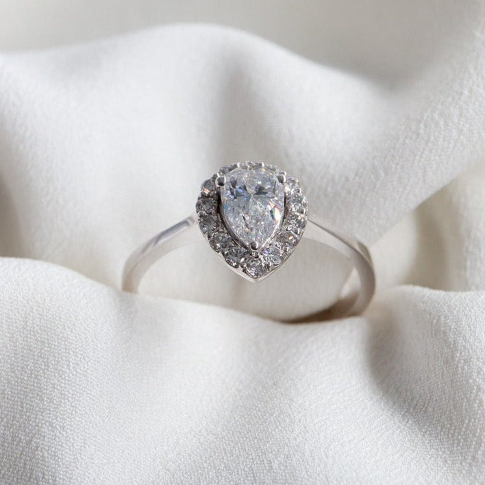 0,74ct Damla Pırlanta