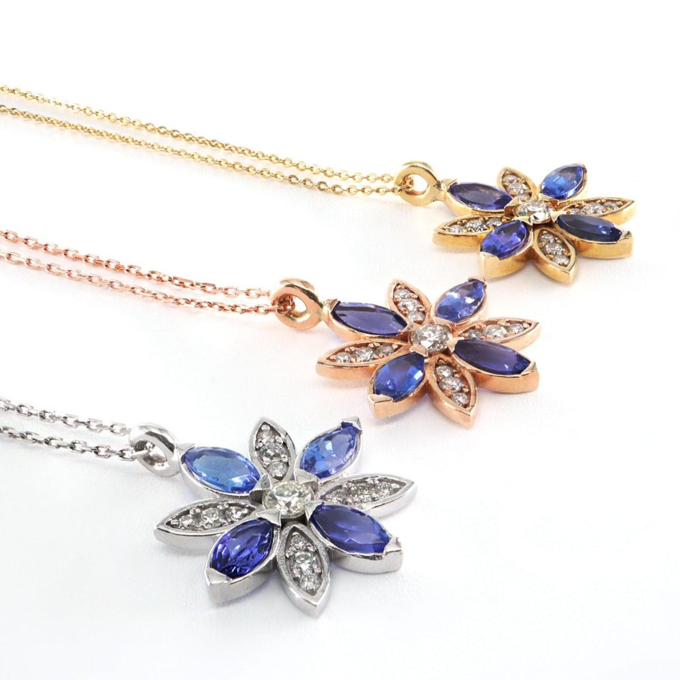 Lotus Çiçeği Tanzanit & Pırlanta Kolye