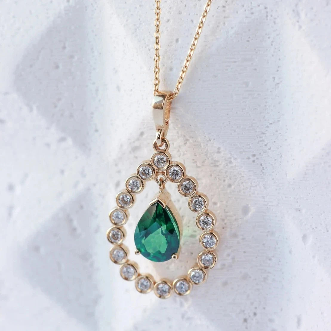 Damla Kesim Topaz & Pırlanta Kolye